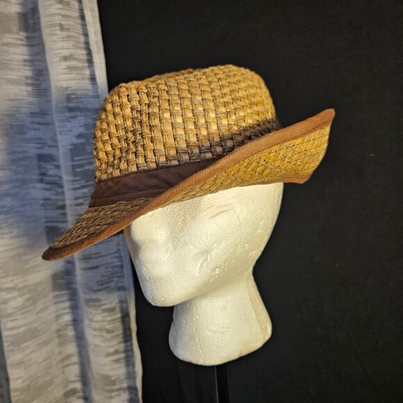 Ole Brimmed Tan Straw Hat OS fits all - Picture 1 of 4